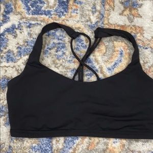 Lululemon black bra